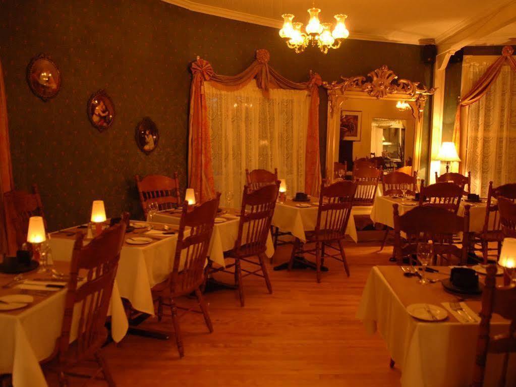 Auberge De La Tour Du Lac Сент-Агат-де-Мон Экстерьер фото